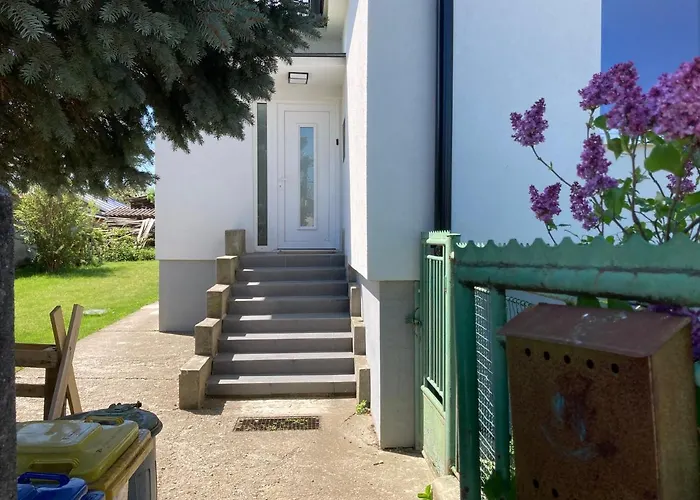 House Apartmán *